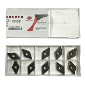 Пластина твердосплавна DNMG150608-AM SP3200 (IS)